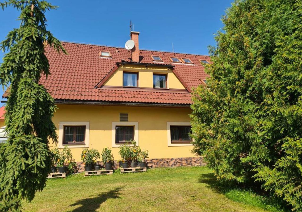 Rezidence Lipka Lägenhet Králíky Exteriör bild